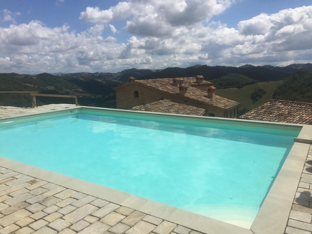 Borgo Storico Cisterna Villa Macerata Feltria Exterior foto