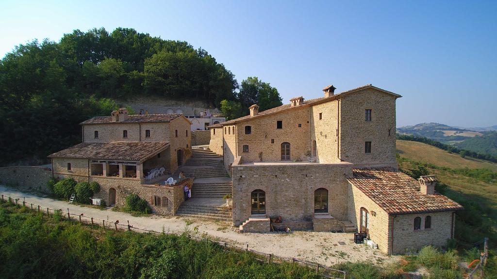 Borgo Storico Cisterna Villa Macerata Feltria Exterior foto